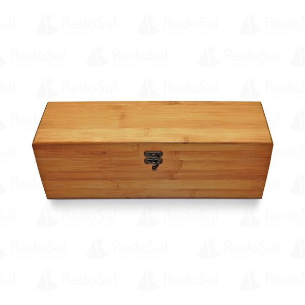 Kit Vinho Personalizado de Bambu com 4 Peças